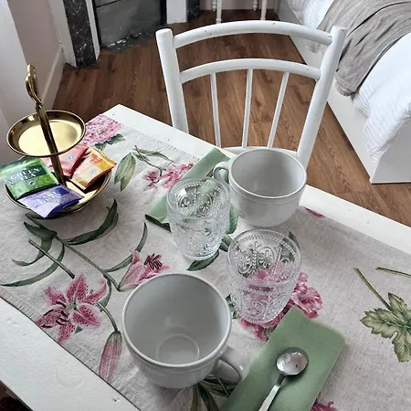 La Parenthese Bed & Breakfast