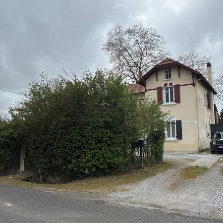 La Parenthèse 3* Habas